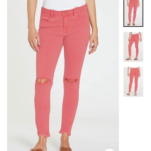 Old Navy Women's Rockstar Mid-Rise Distressed Cropped Skinny Jeans - Picture 12 of 12